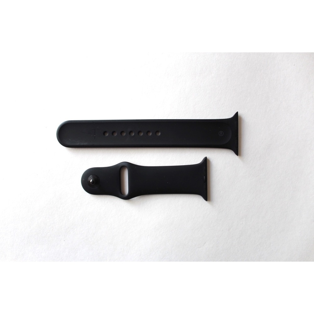• APPLE WATCH BLACK BAND 42MM •